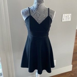 Francesca’s “Jun & Ivy” Flare Mini Dress | XS almost new! warn one time.
